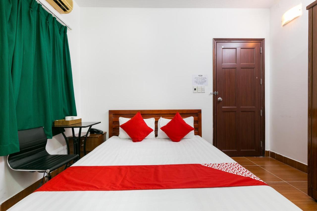 Phuc Khanh Hotel Хошимин Екстериор снимка